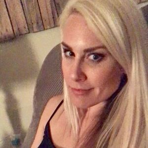 Meet your Posher, Deborah